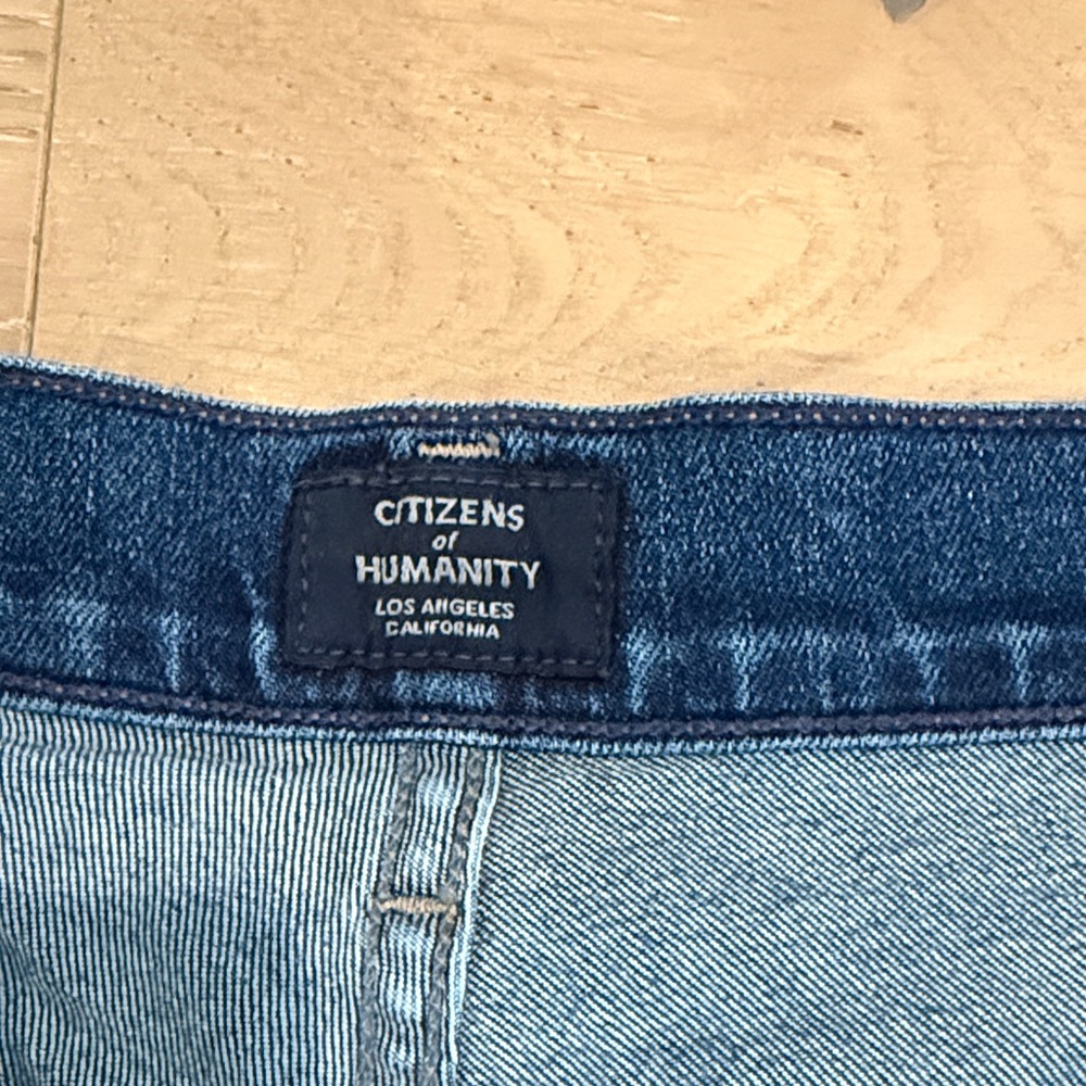 Citizens Of Humanity Indigo Flare Jeans - Picture 3 of 8